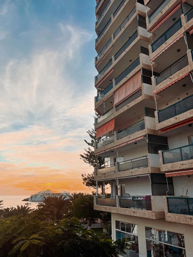 شقة لوس كريستيانوس  في Apartamento Los Cristianos المظهر الخارجي الصورة