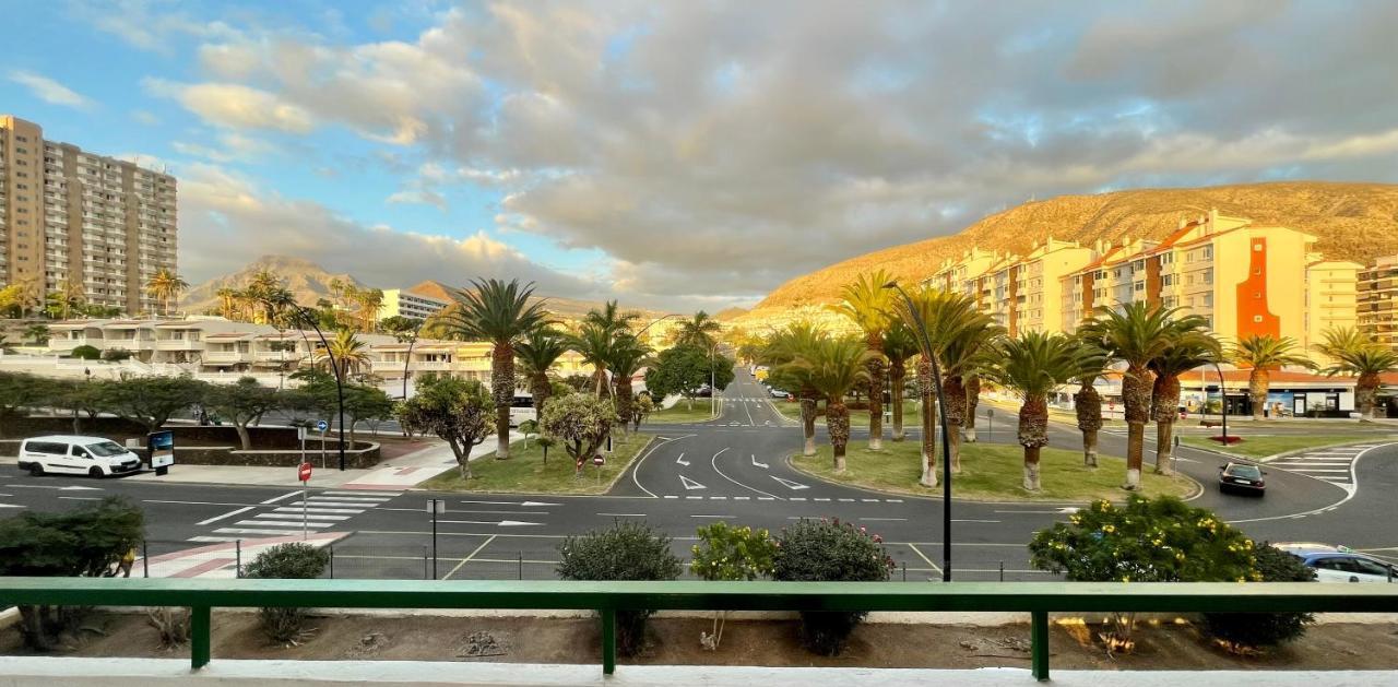 شقة لوس كريستيانوس  في Apartamento Los Cristianos المظهر الخارجي الصورة